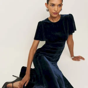 Quinne Velvet Dress