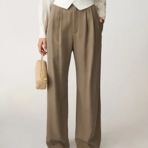 Stevie Pant