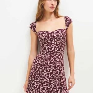 Tanis Dress