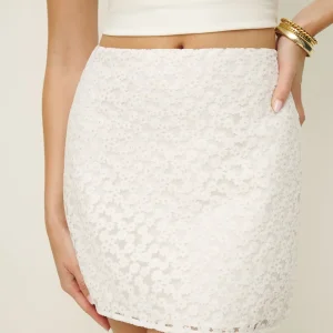 Veranda Skirt