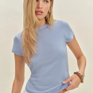 Max Slim Tee
