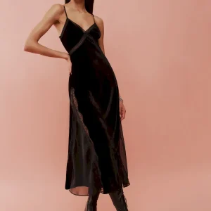 Ziah Velvet Dress